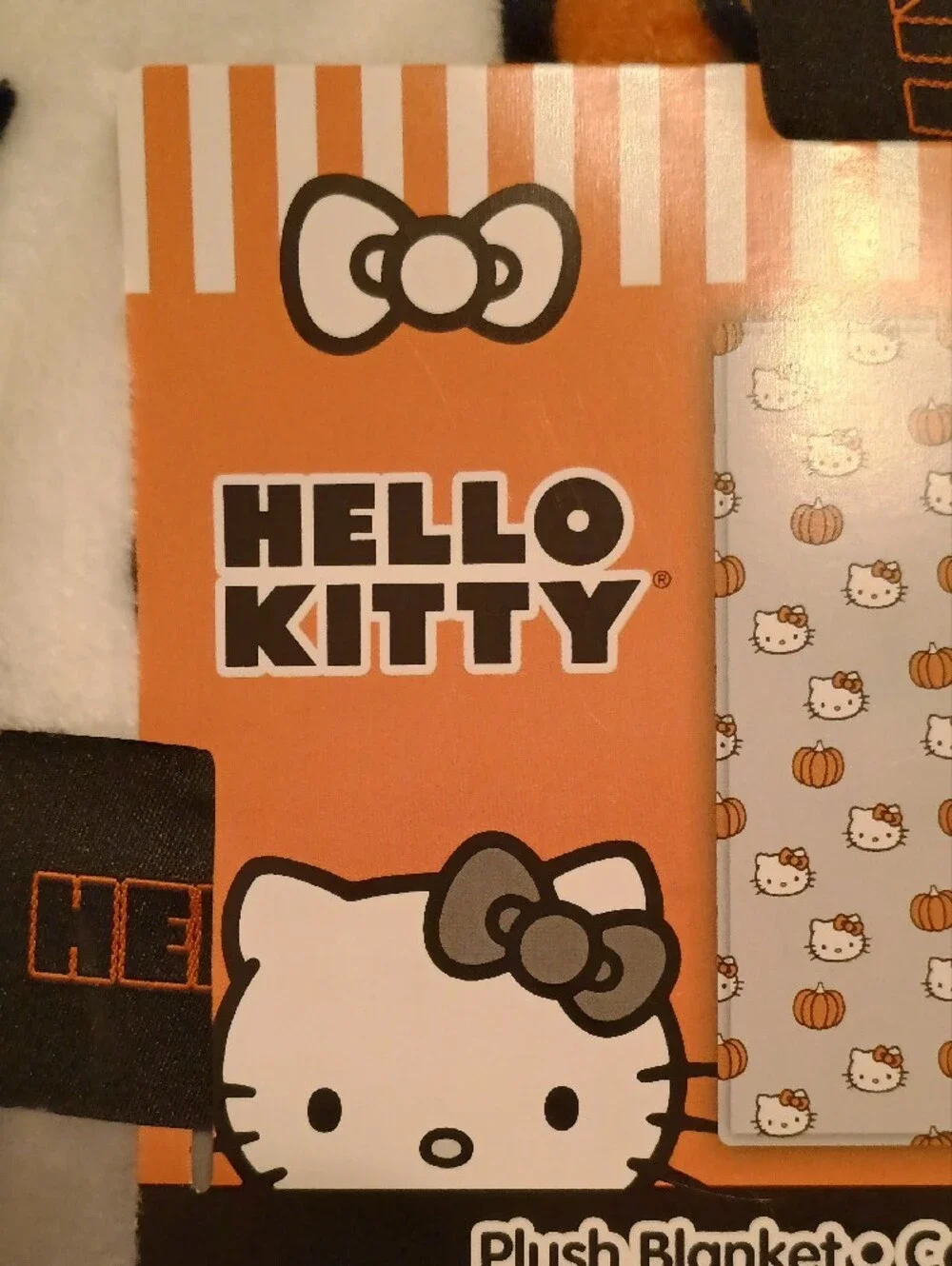 NWT Hello Kitty Halloween Grey Blanket Full Queen 90x90 Pumpkin Bows Viral